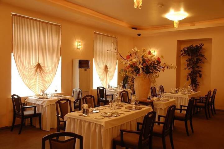 Restaurants