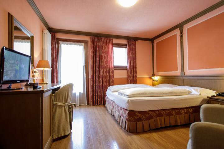 Room 58 of 211