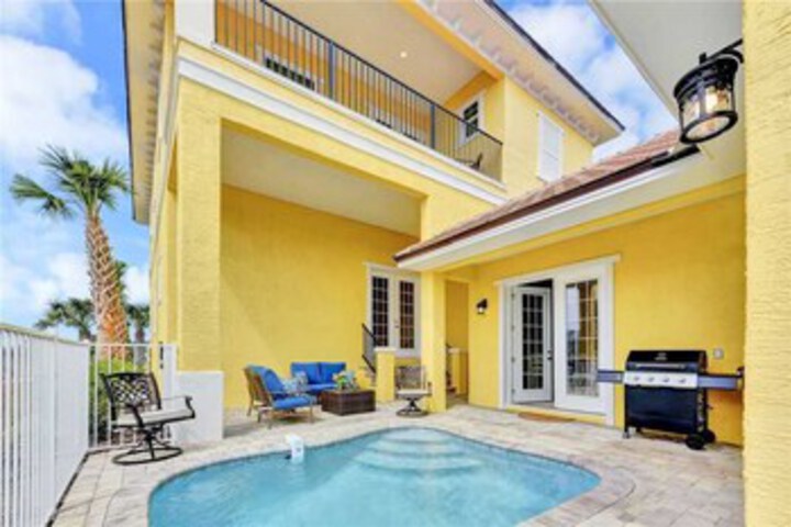 Makin Waves 5 Bedrooms, Private Pool, Wifi, Sleeps 12