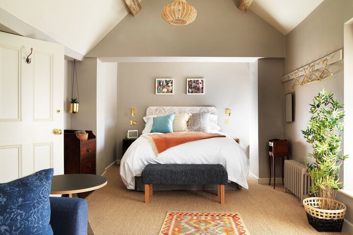 Room 10 of 78