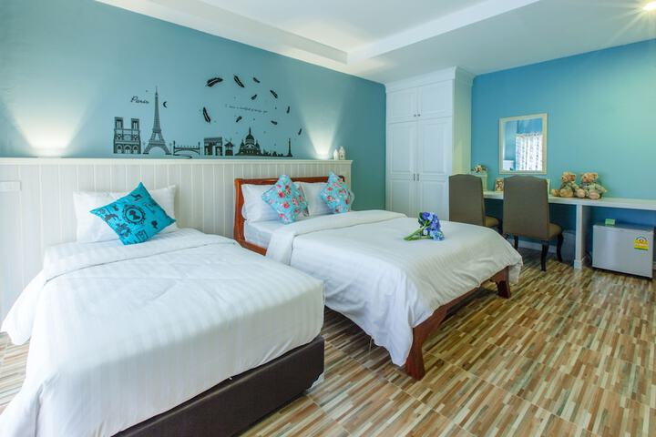 Room 8 of 60