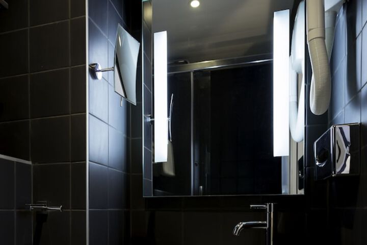 Bathroom Interior Photo