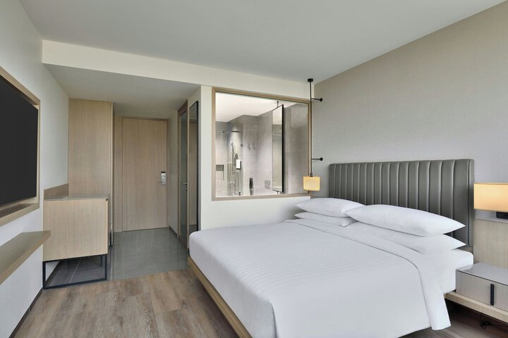 Room 15 of 58