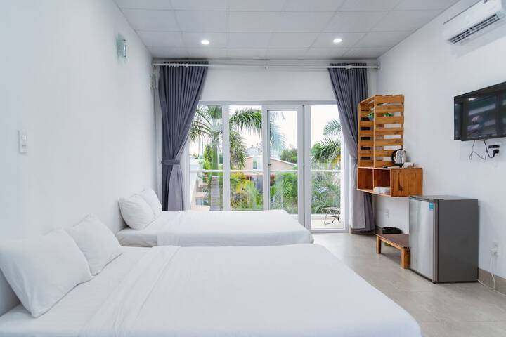 Room 14 of 49