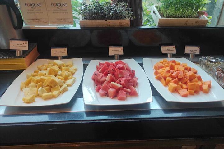 Breakfast buffet