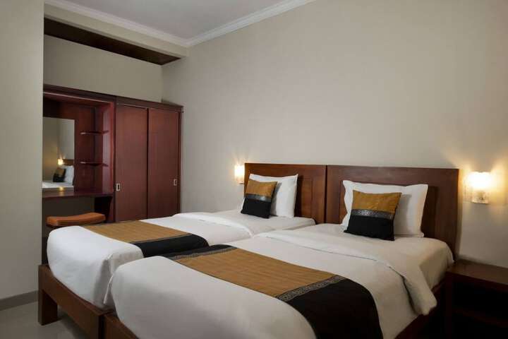 Room 21 of 64