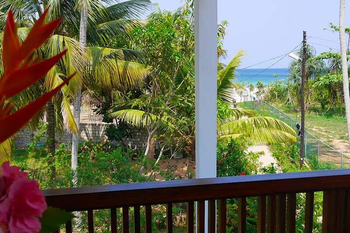 SECRET BAY HOTEL