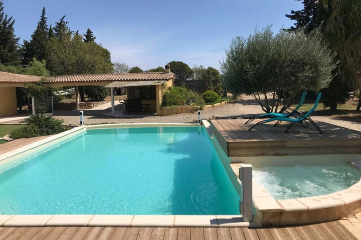 Pool 8 of 13