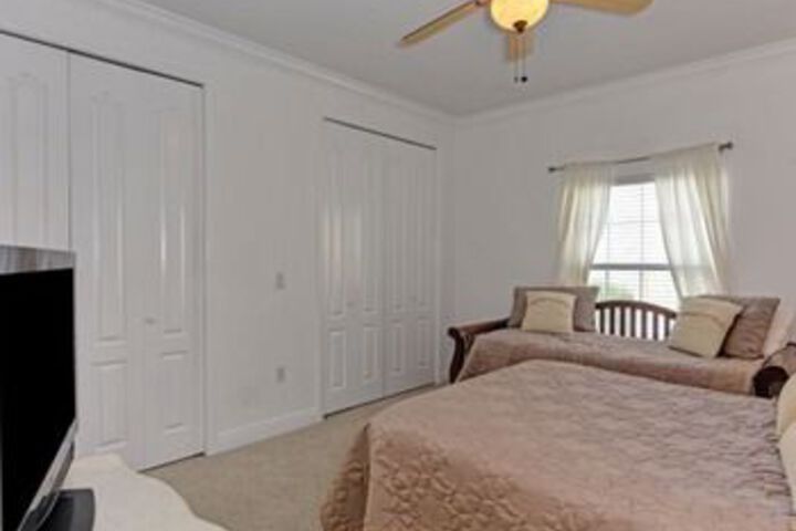 Room 21 of 48
