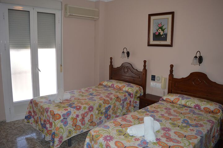 Room 26 of 43