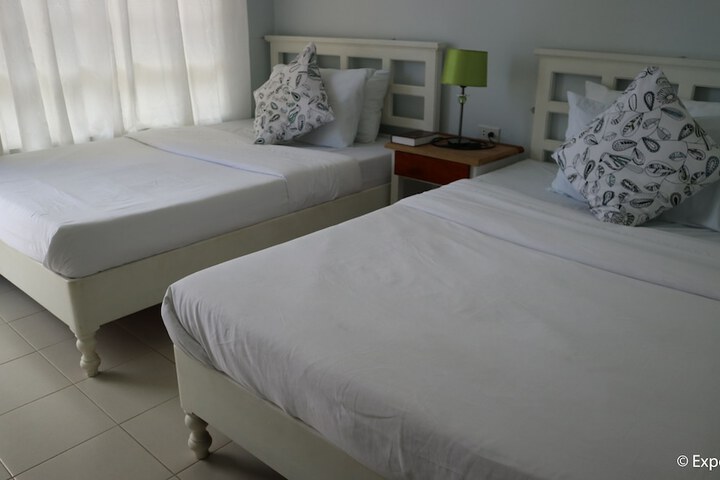Room 5 of 27