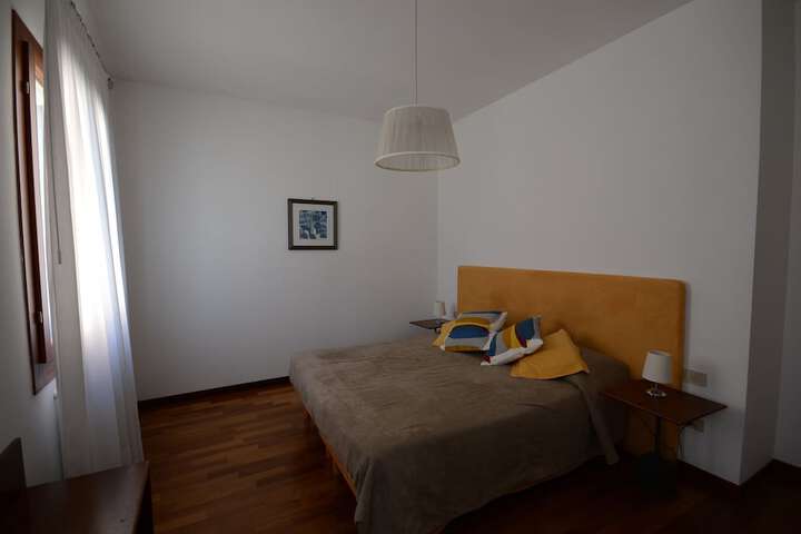 Room 13 of 101