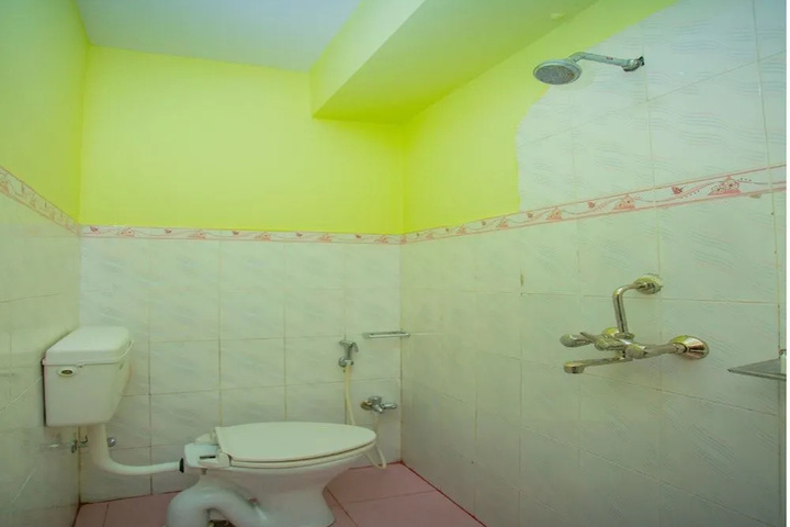 Room 8 of 21