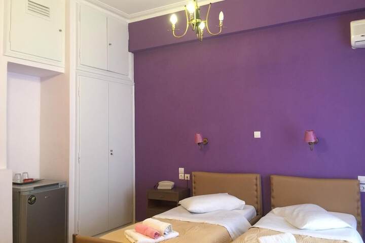 Room 10 of 56