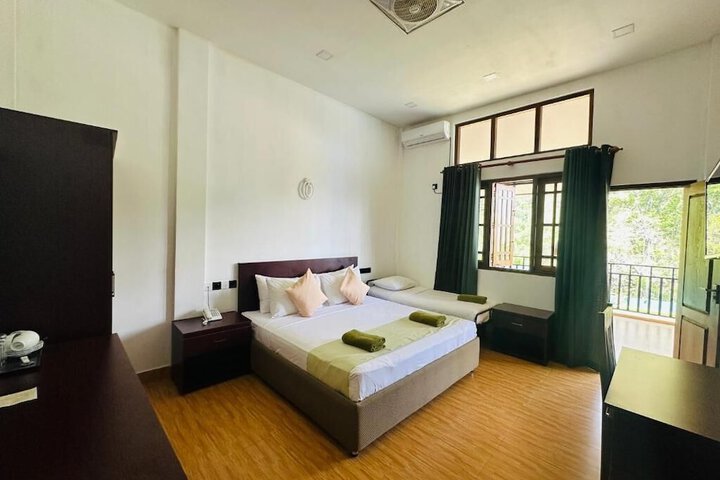 Room 14 of 51