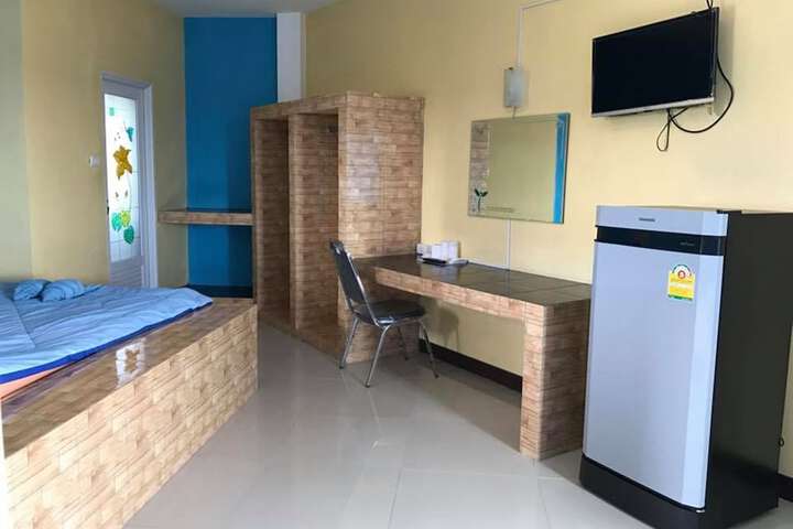 Room 30 of 41