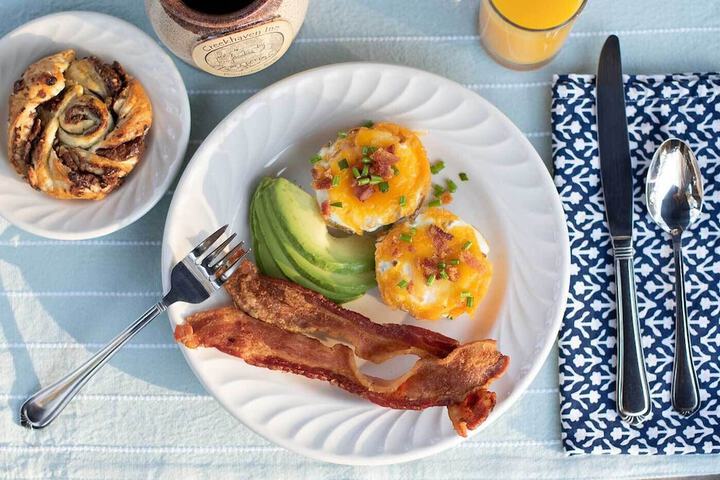 Breakfast/Coffee Service 113 of 147