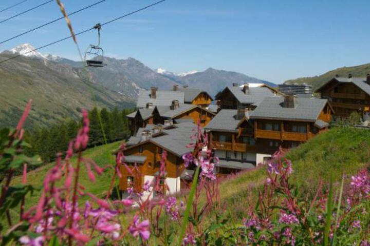 LE HAMEAU DE LA SAPINIERE