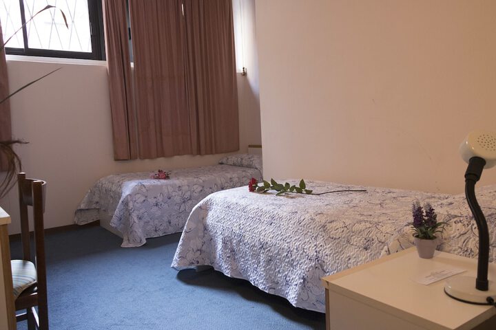 Room 7 of 36