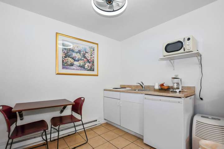 Room 41 of 106