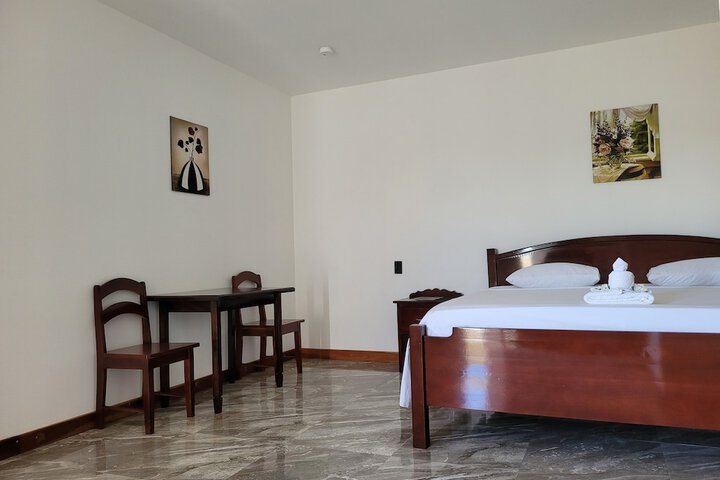 Room 10 of 35