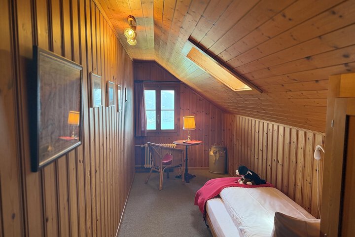 Room 18 of 88