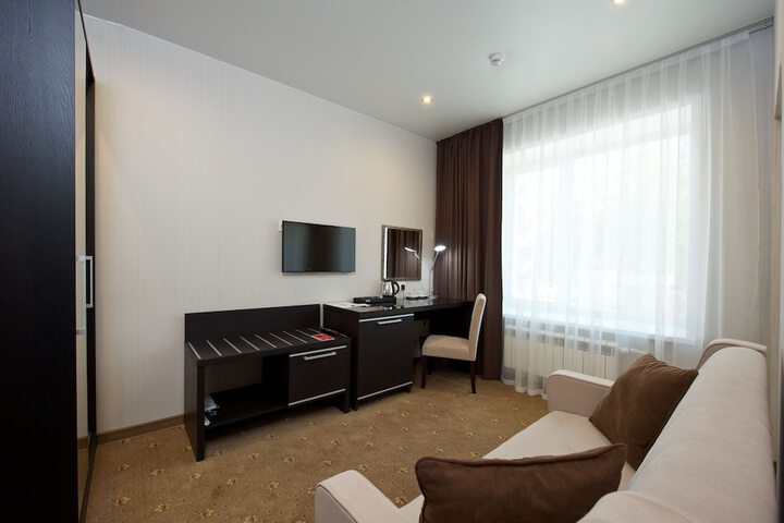 Room 8 of 57