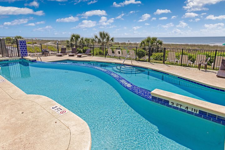 Pool 170 of 197