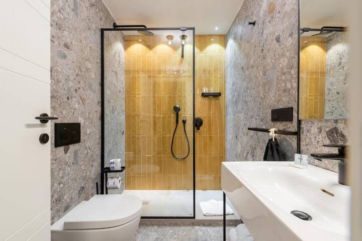 Bath Photo