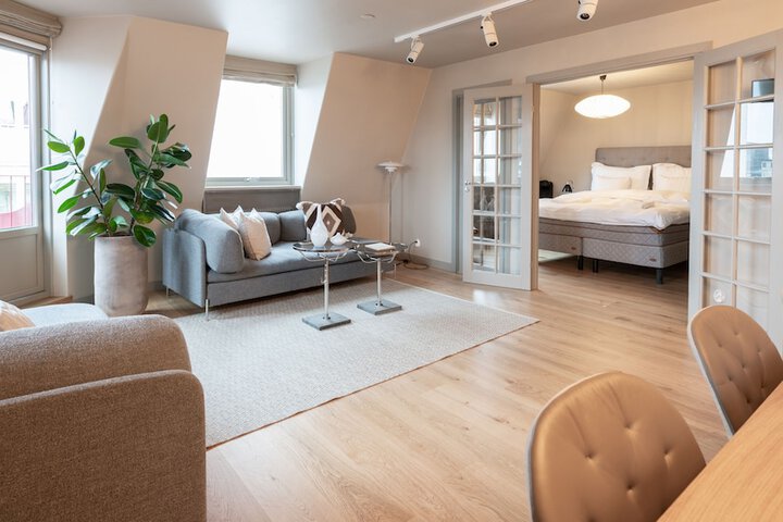 Room 41 of 203