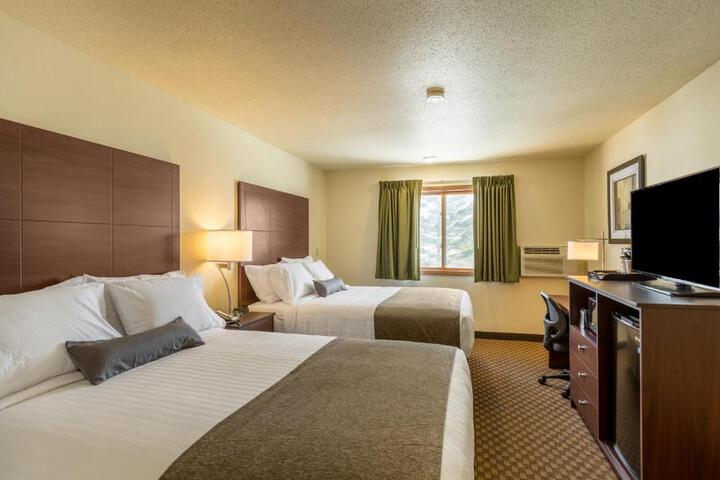 2 Queen Guest Room (9 of 13)