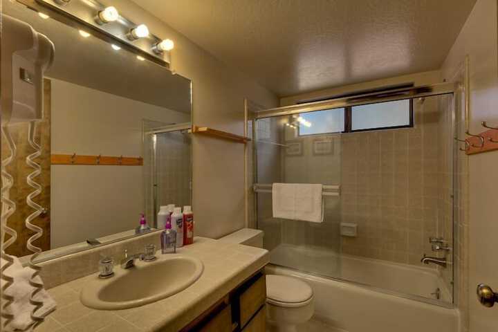 Room 14 of 20