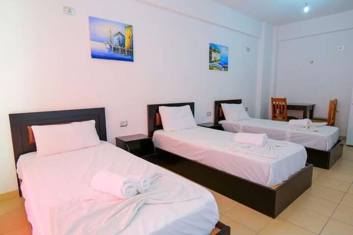 Room 7 of 45