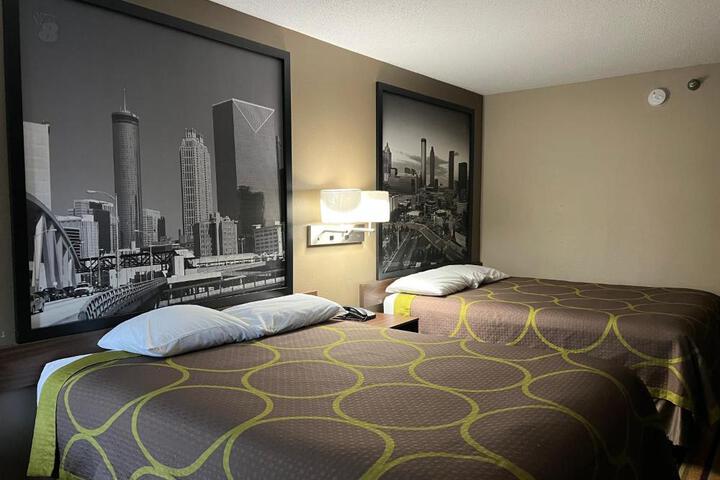 1 King Bed (2 of 3)
