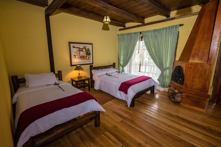 Room 2 of 12
