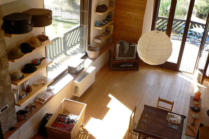 Room 4 of 26