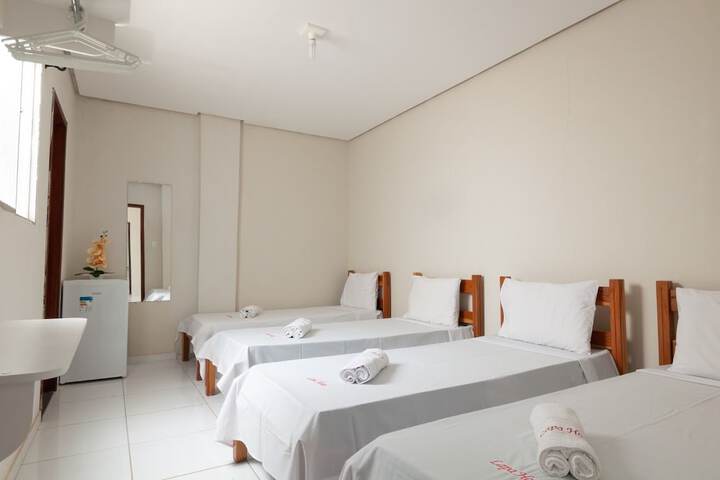 Room 11 of 32