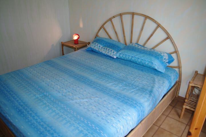 Room 3 of 22