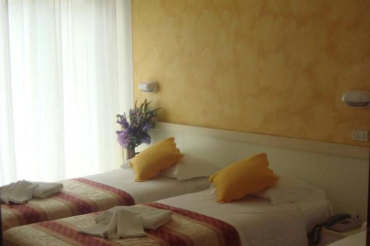 Room 22 of 47