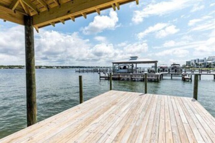 Property Grounds 99 of 177