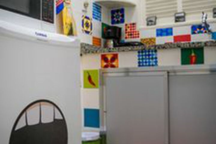 Room 13 of 18