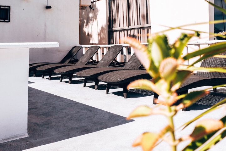 Sundeck 8 of 12