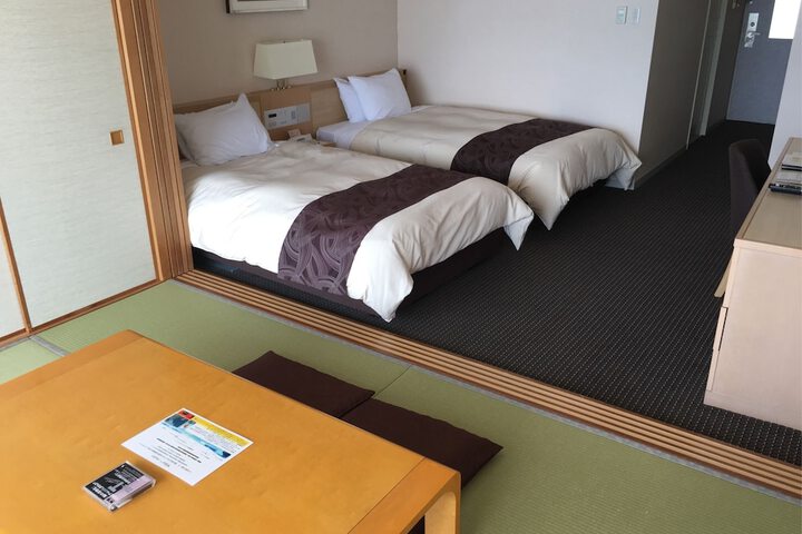 Room 22 of 111