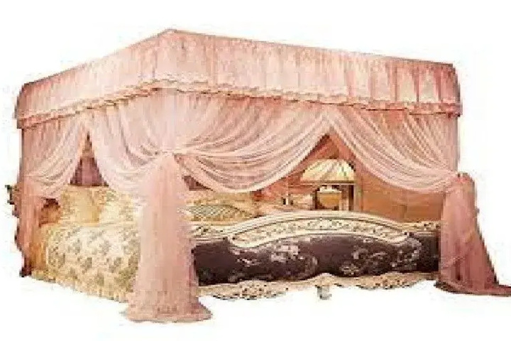 Room 4 of 11