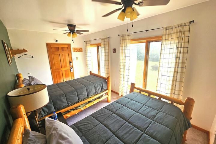 Room 28 of 117