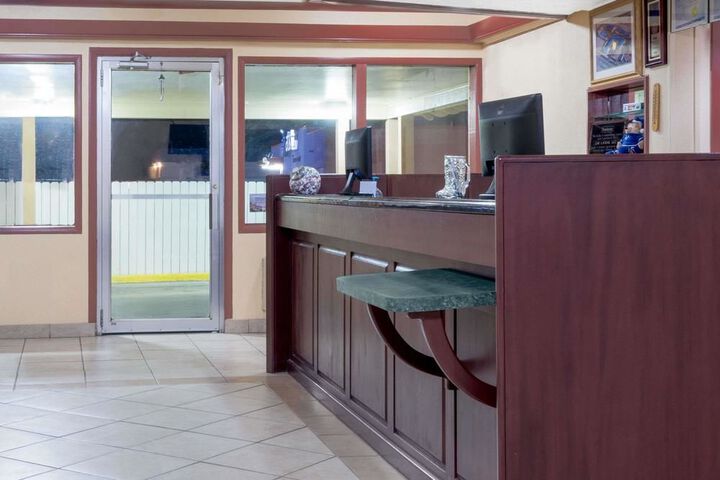 Hotel Interior 22 of 26