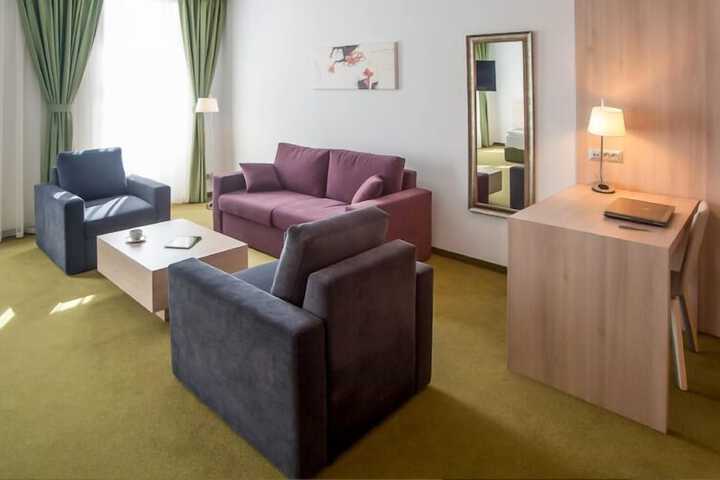 Room 20 of 31
