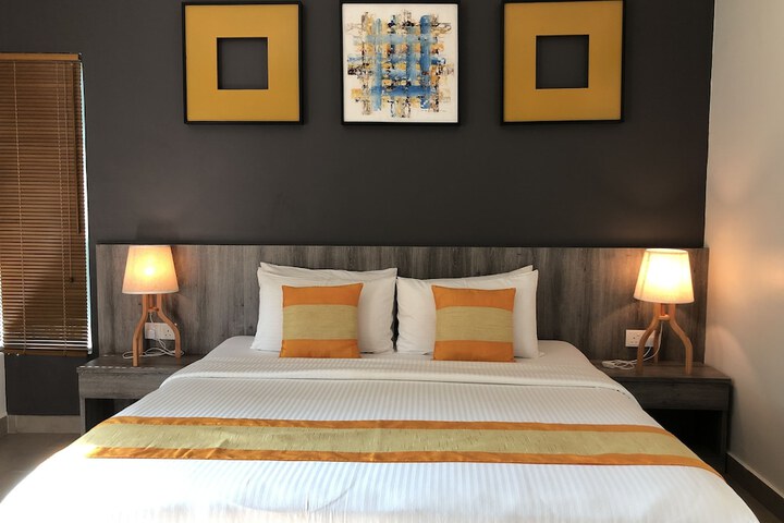 Room 13 of 39