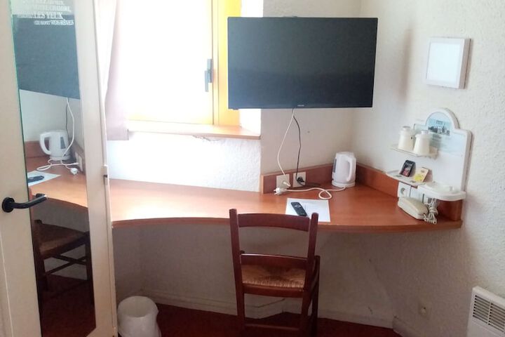Room 25 of 45