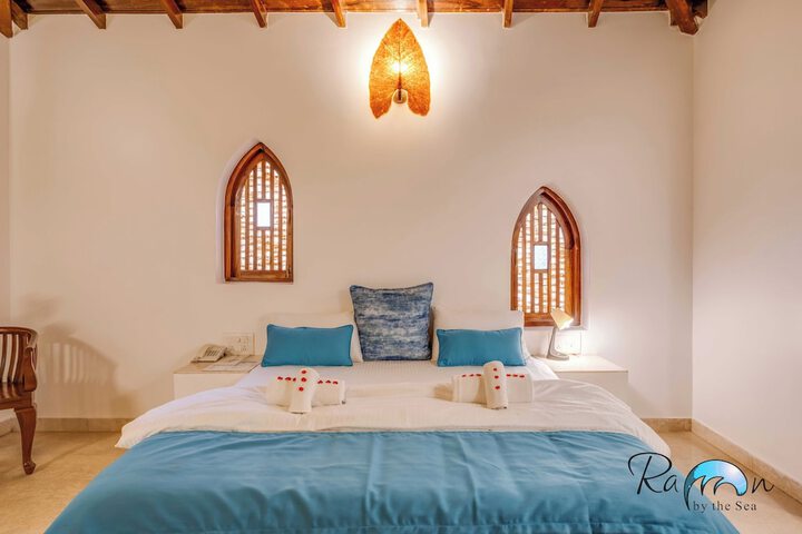Room 28 of 152